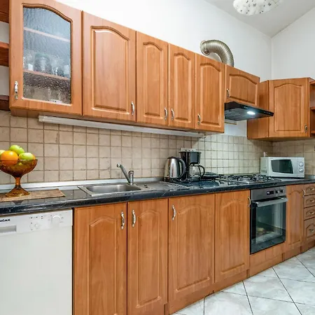 Cozy In Cokuni With Kitchen Holiday home